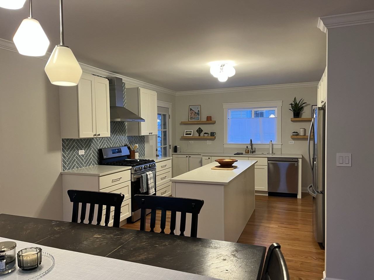 1034 Chestnut St #NA - Photo 3 of 28