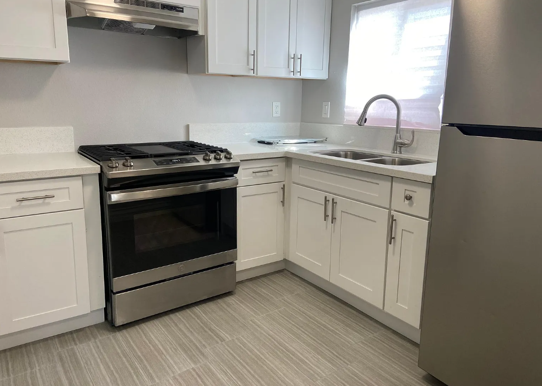 1765 Martin Luther King Blvd #2 - Photo 5 of 10