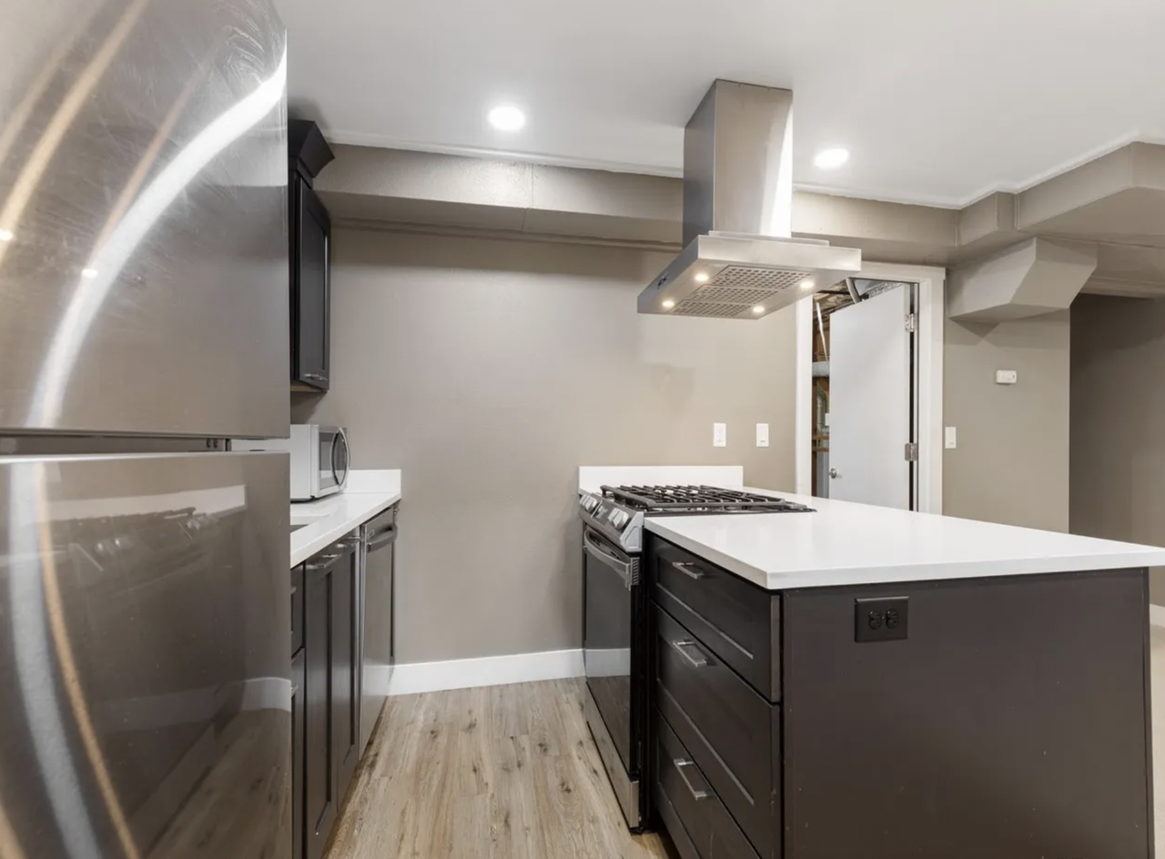 1741 E 105th Pl #B - Photo 4 of 15