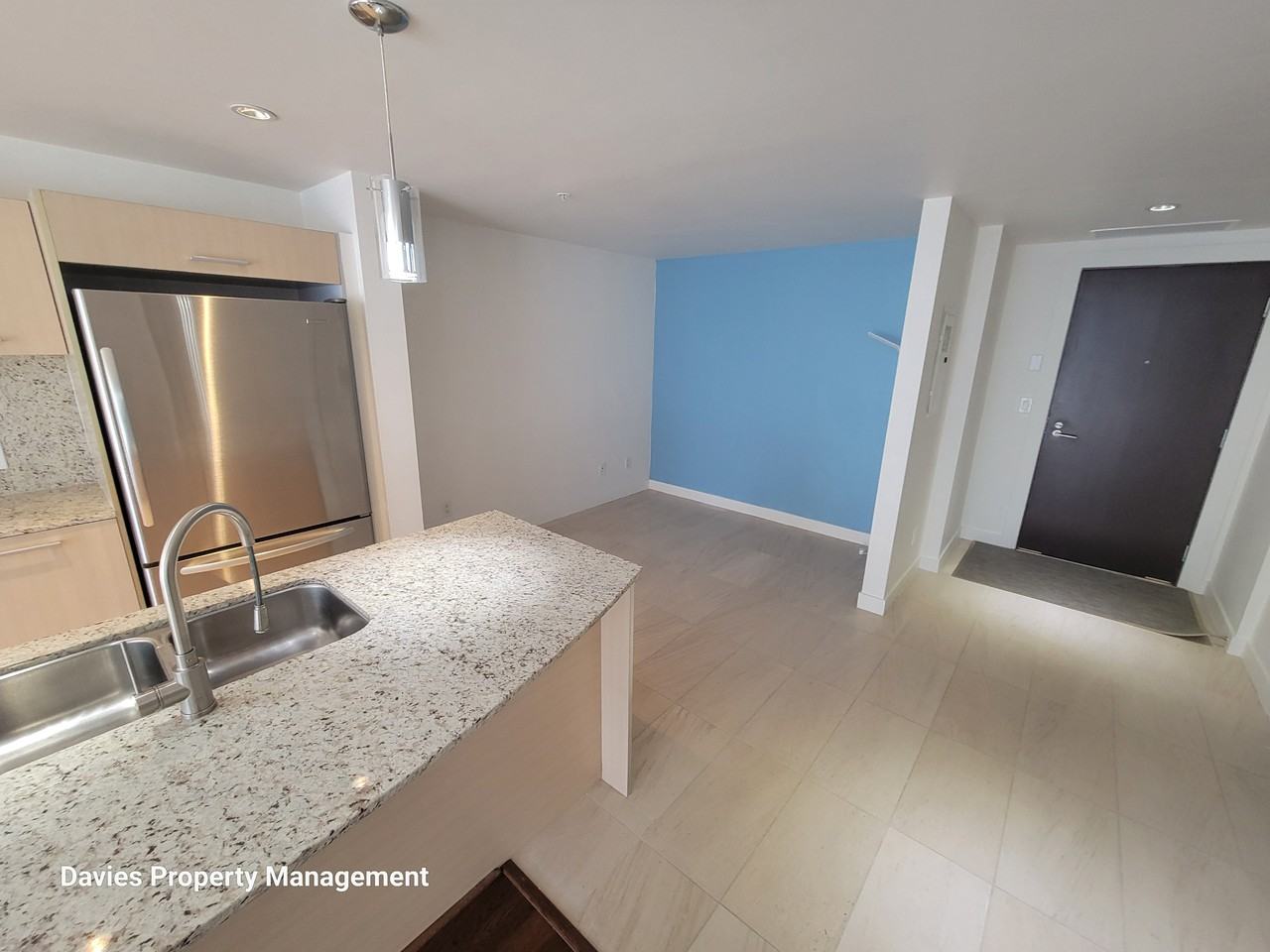 2612 109 St Nw - Photo 4 of 13