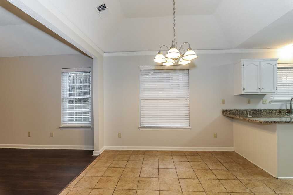 8980 Fulton Ln - Photo 4 of 15