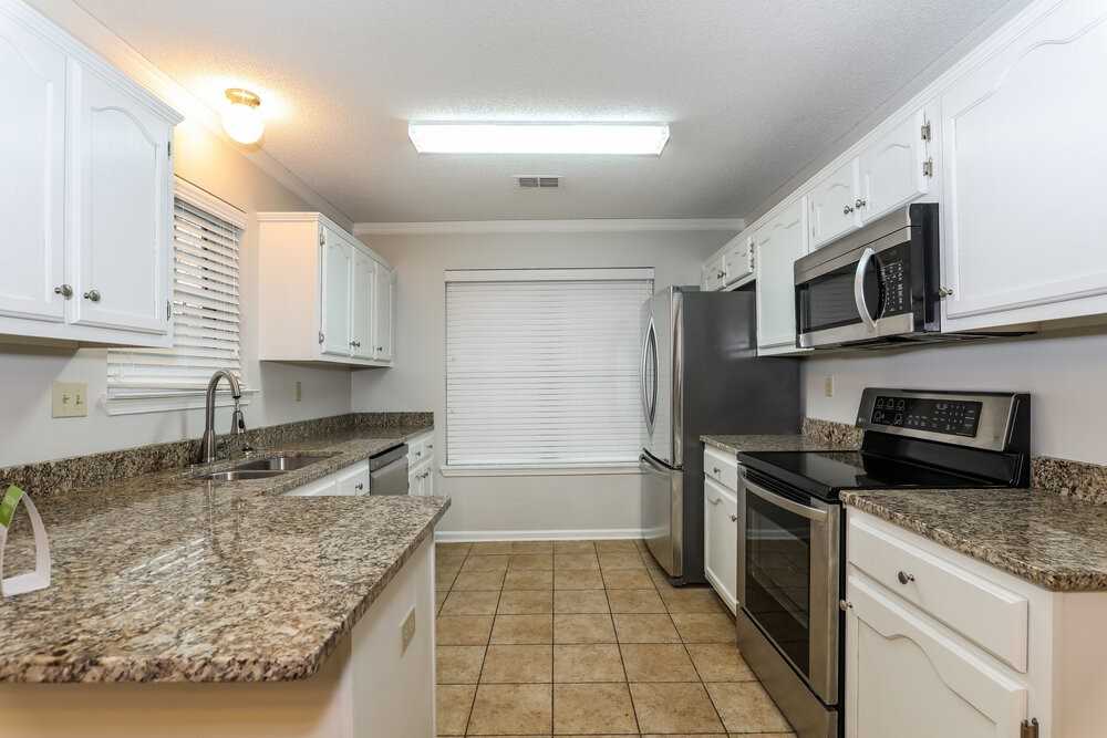 8980 Fulton Ln - Photo 6 of 15