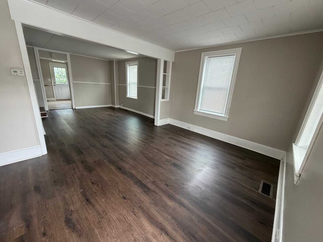 749 Fritztown Rd - Photo 2 of 15