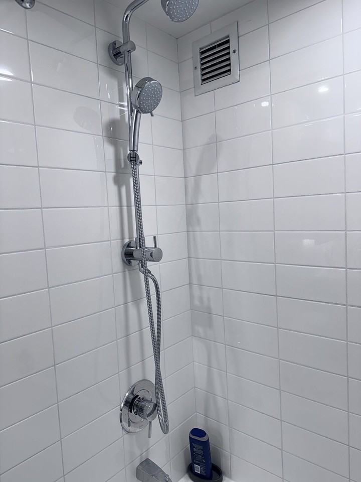 220 4 Ave Sw - Photo 5 of 11