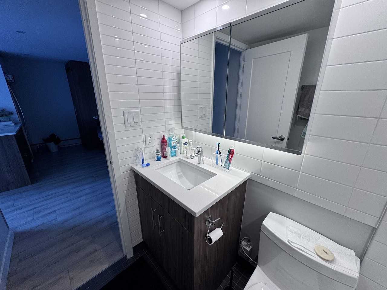 220 4 Ave Sw - Photo 6 of 11