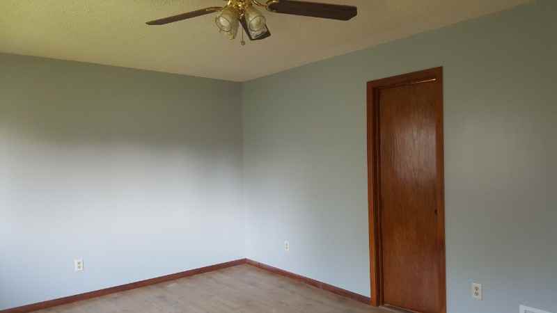1340 68th Ln N - Photo 5 of 19