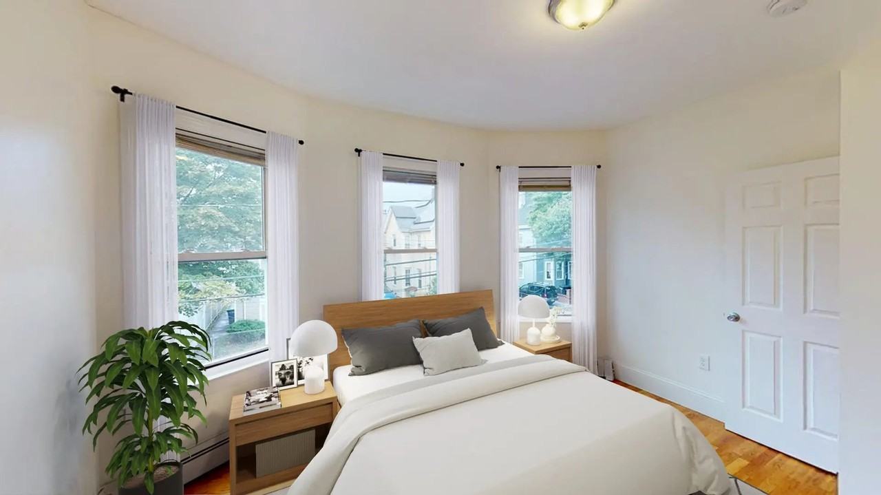 21 Rossmore St #2 - Photo 7 of 30