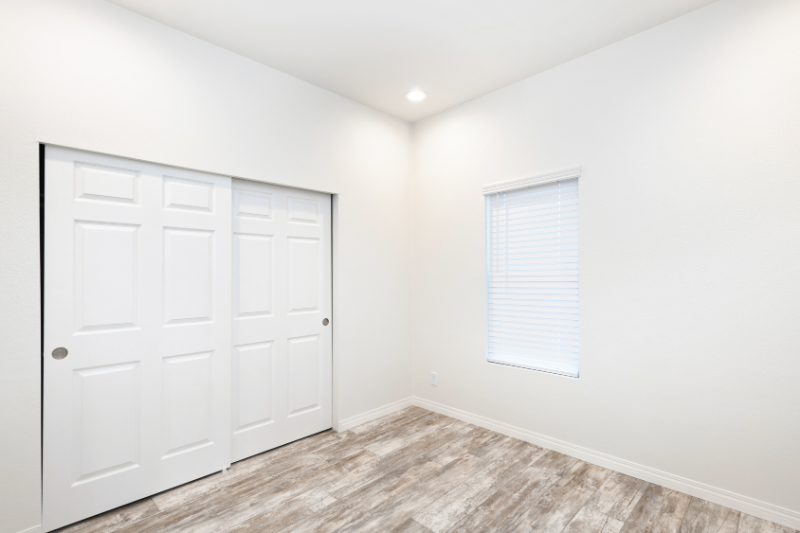 35312 Santa Fe St - Photo 4 of 6