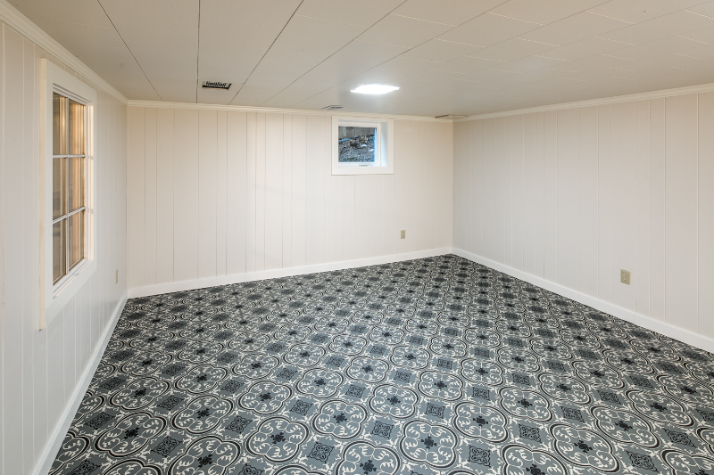 612 16th St - Photo 4 of 10