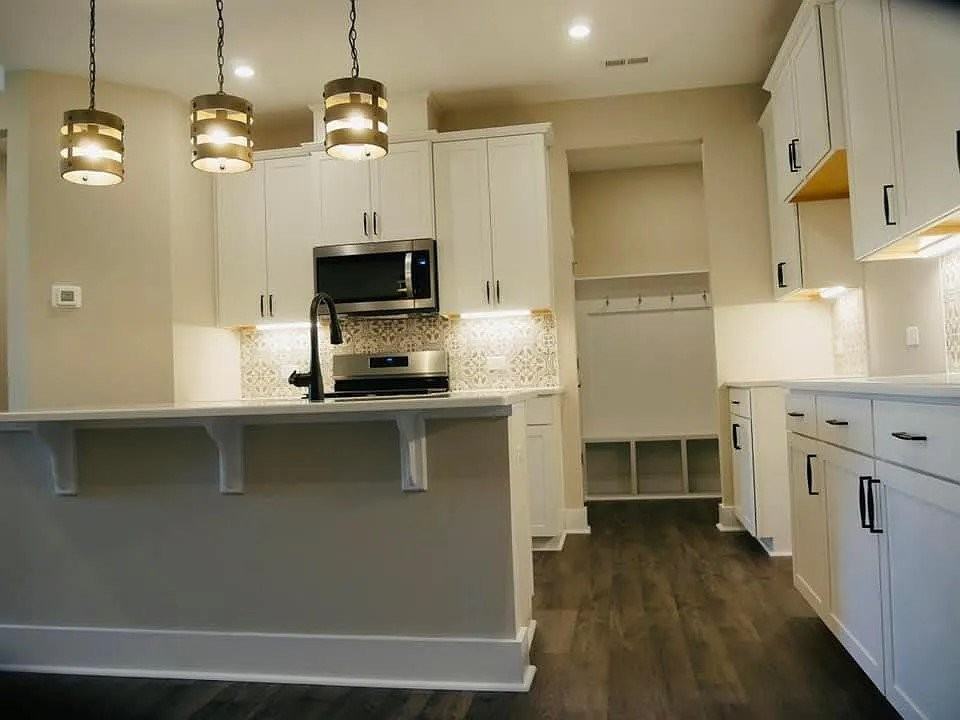 172 Sears Ridge Ln - Photo 5 of 20