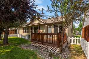 featured image of 1397 N River Rock Dr
