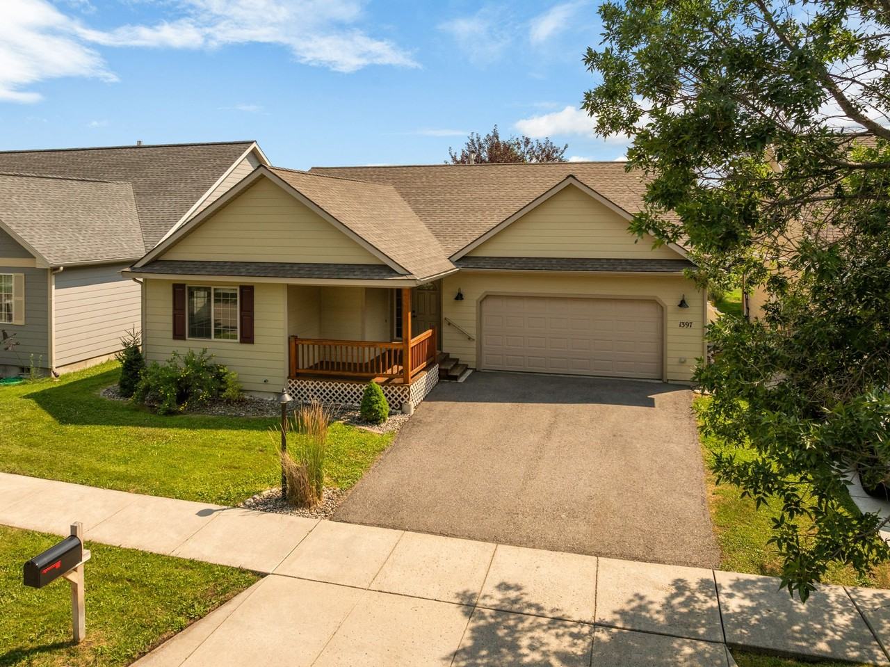 1397 N River Rock Dr - Photo 2 of 50