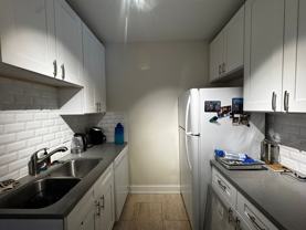 1381 W Greenleaf Ave #3S - Photo 1 of 1