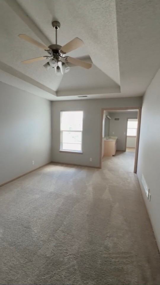 4410 Ne 83rd St - Photo 2 of 5
