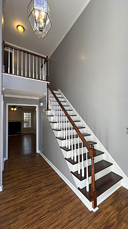 598 Saint James Walk Se - Photo 2 of 15