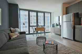 690 N Wells St - Photo 1 of 1