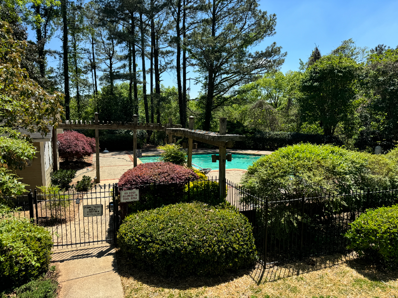 2144 River Heights Ct Se - Photo 3 of 21