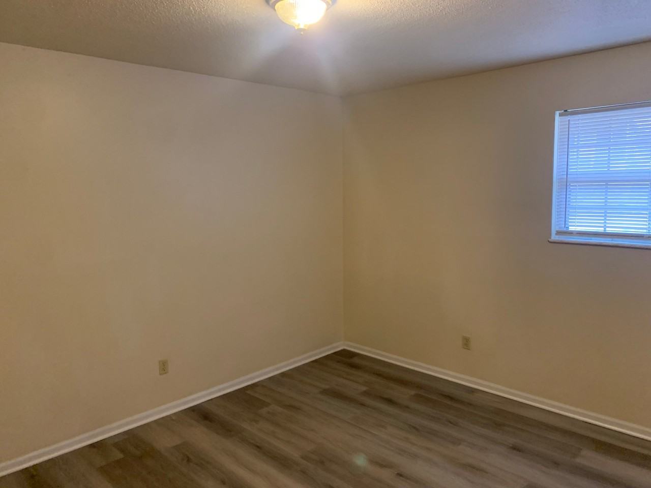 2309 Southridge Dr - Photo 6 of 10