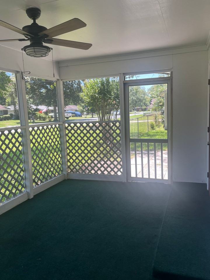 21 Merrydell Dr - Photo 4 of 12
