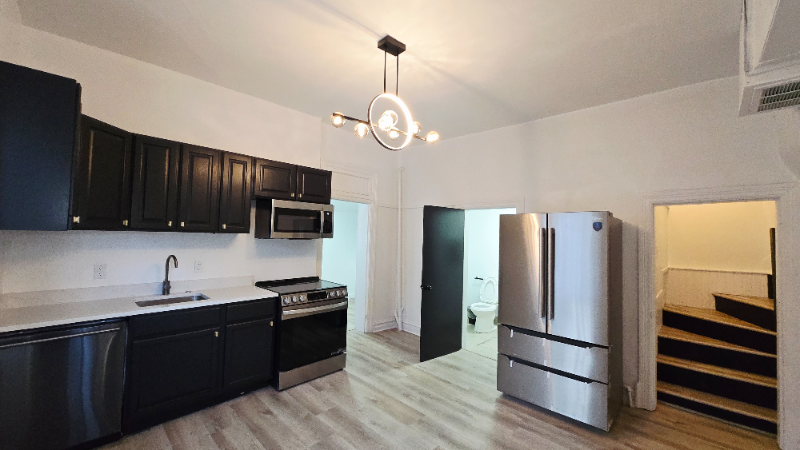 655 S Washington St #655B - Photo 3 of 20