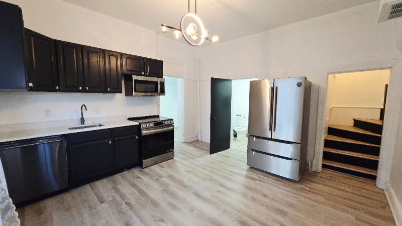 655 S Washington St #655B - Photo 4 of 20
