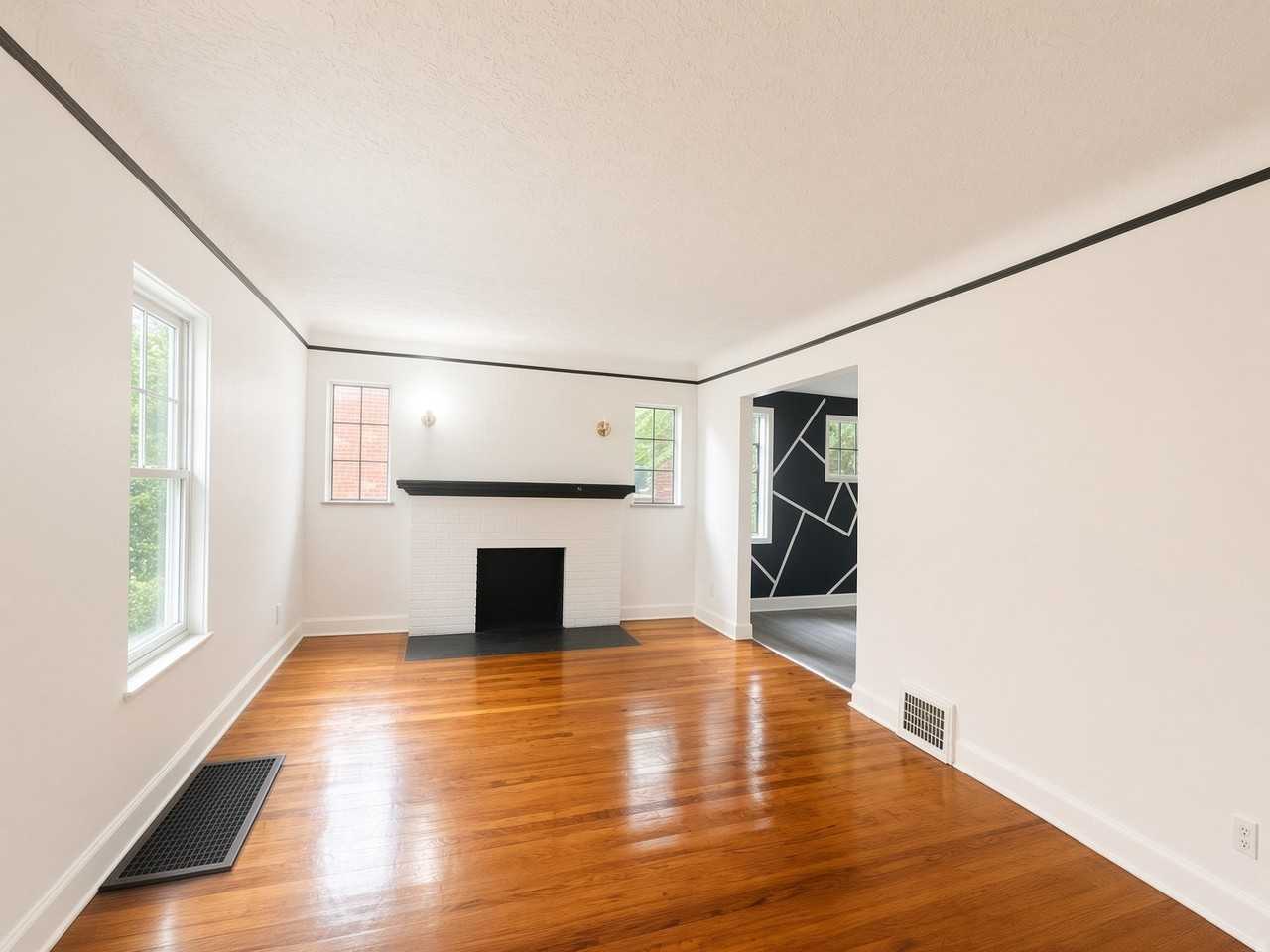 14574 Hubbell St - Photo 3 of 15