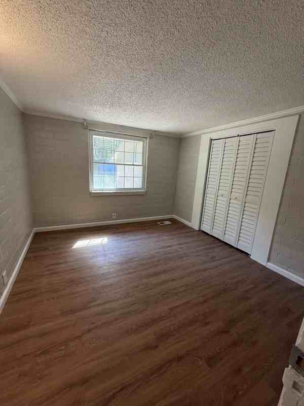 8257 County Line Rd - Photo 7 of 10