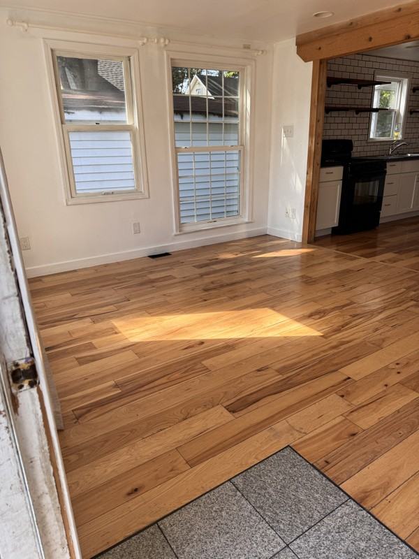 2803 Wabash St - Photo 2 of 20