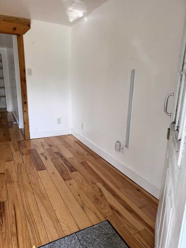 2803 Wabash St - Photo 3 of 20