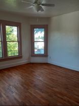 7405 Se 82nd Ave #B - Photo 1 of 1