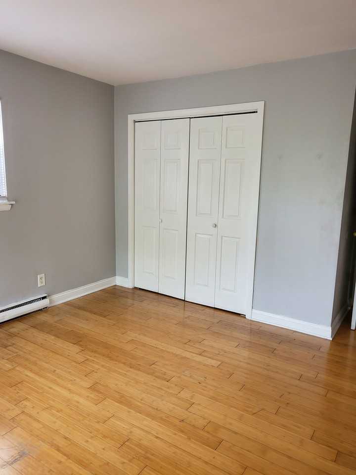 371 W. Old Indian Trail Rd #2 - Photo 7 of 8