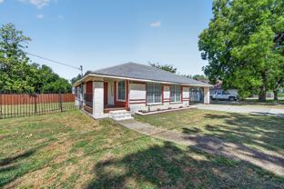 121 N Hamilton St - Photo 1 of 1