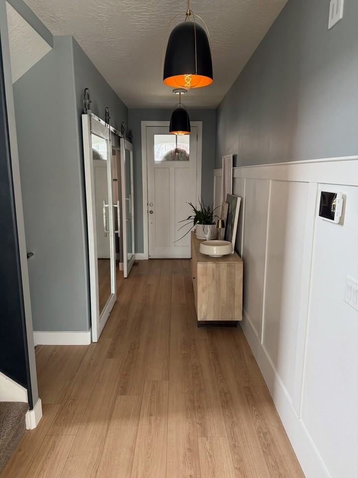 1023 W Salute Ln - Photo 3 of 20