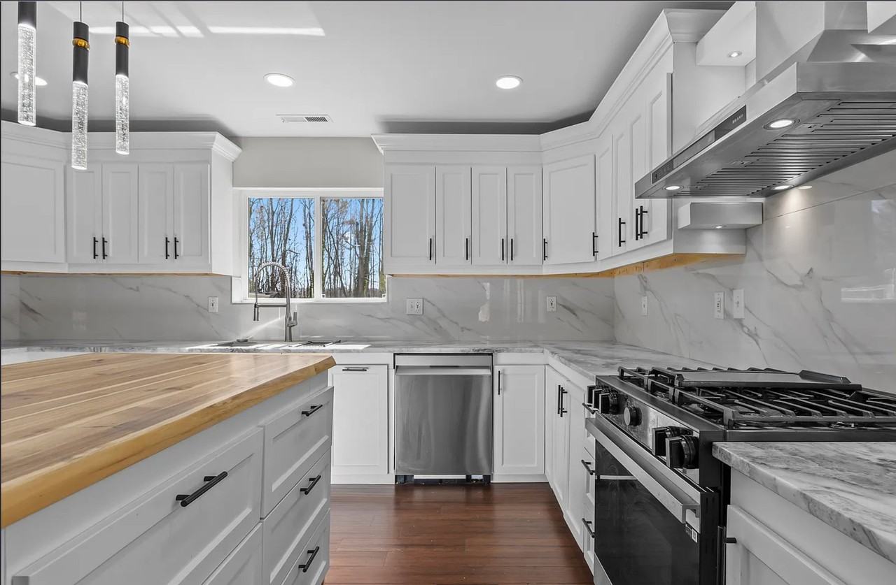 14106 Carrollton Blvd - Photo 4 of 14