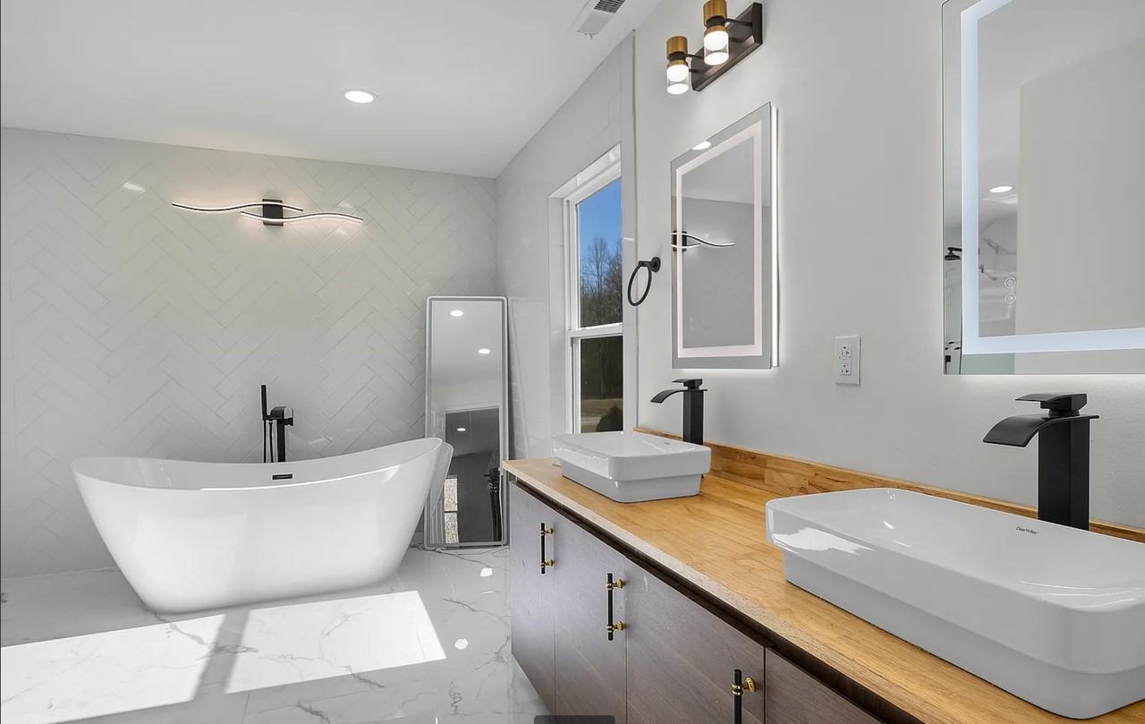 14106 Carrollton Blvd - Photo 7 of 14