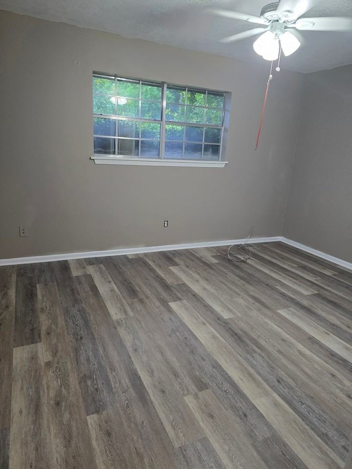 701 Rickey St - Photo 7 of 20