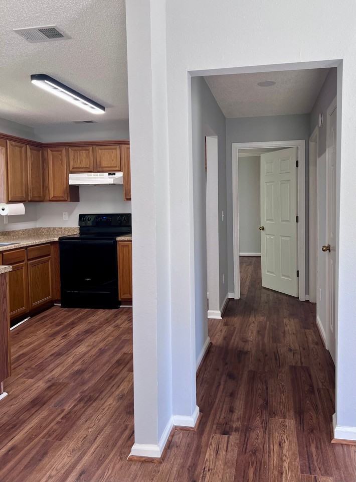 2207 Joann Dr - Photo 6 of 16