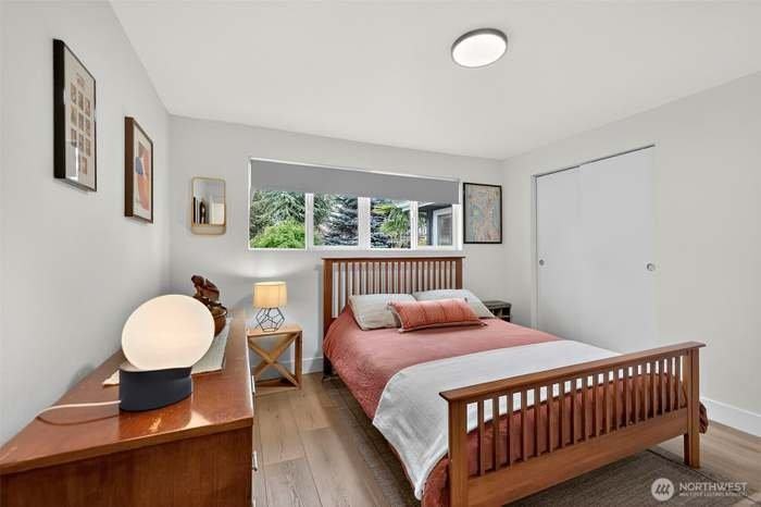 11303 14th Ave Sw - Photo 7 of 20