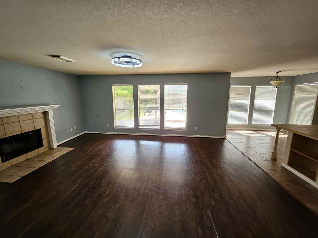 7630 Cedar Brook Dr - Photo 3 of 15