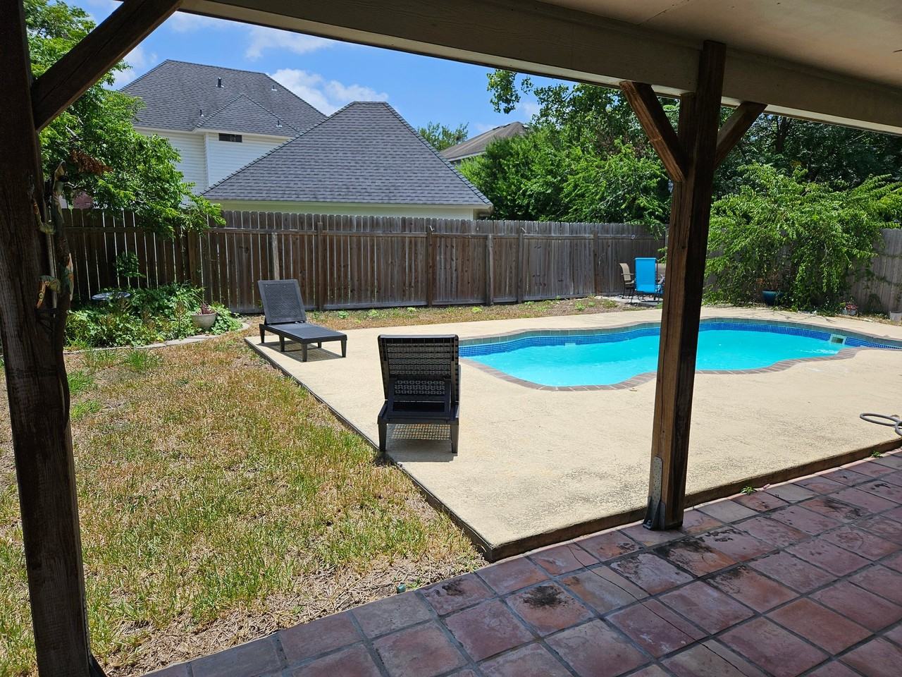 7630 Cedar Brook Dr - Photo 5 of 15