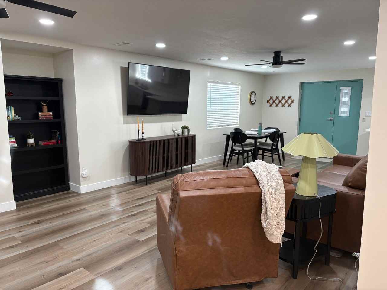 1177 W Marinwood Ave - Photo 6 of 14