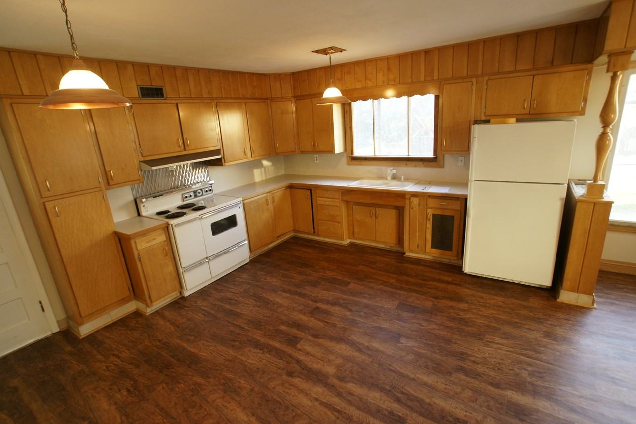 1648 Cahoon St - Photo 2 of 16
