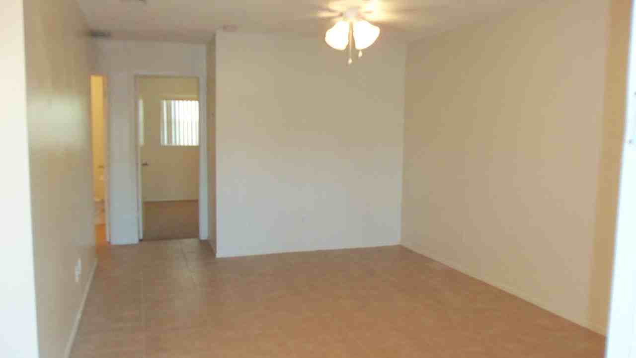 3131 16th St N #3 - Photo 6 of 16