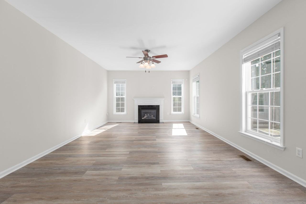 4 London Way - Photo 7 of 20