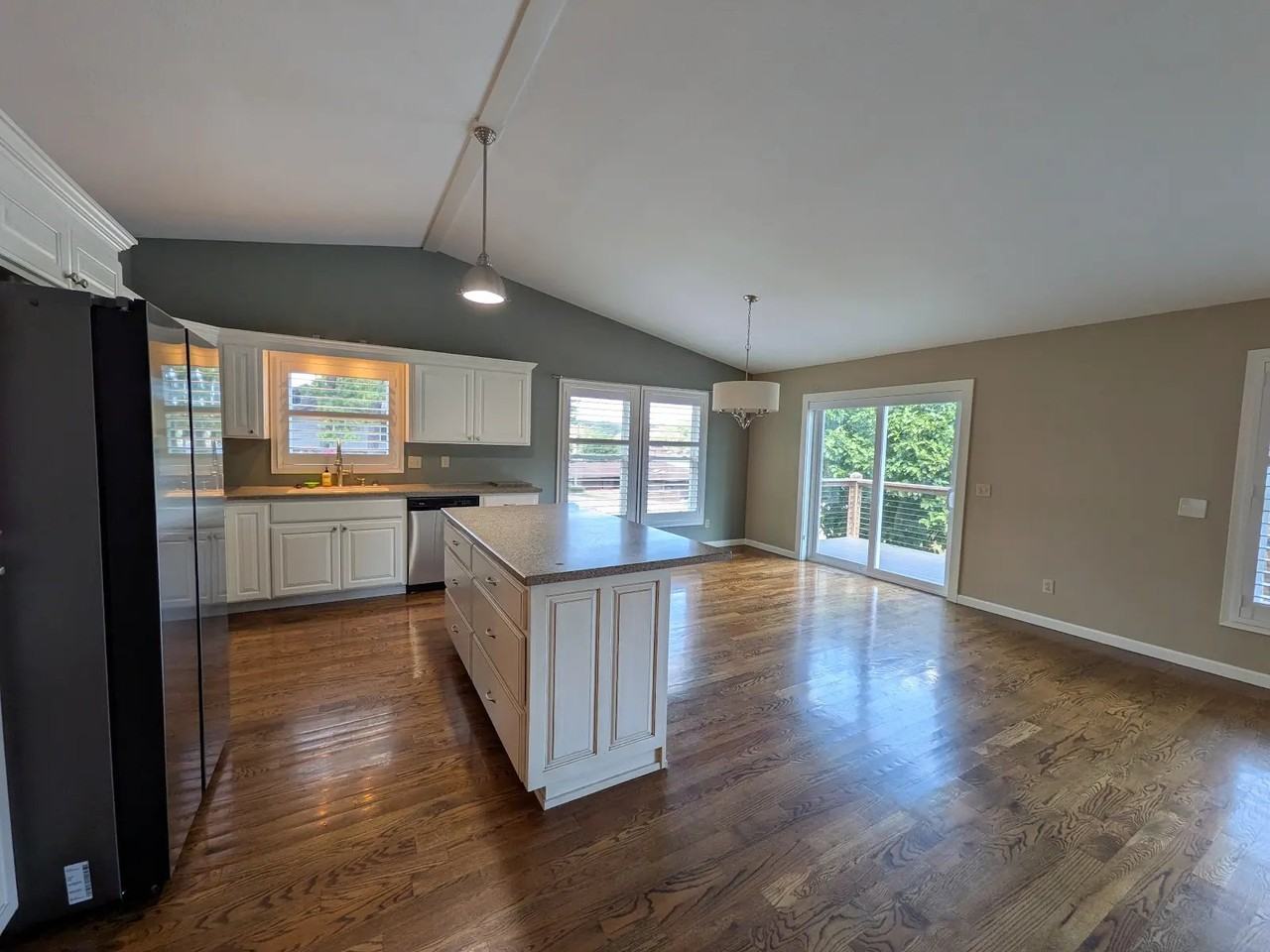 72 Mayfair Dr - Photo 4 of 15