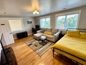 3320 S Holly St - Photo 1 of 1