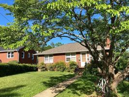 featured image of 2408 Sunset Rd