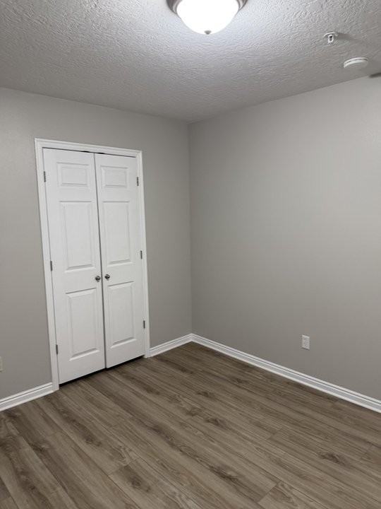 1530 Westbury Way #I - Photo 4 of 20
