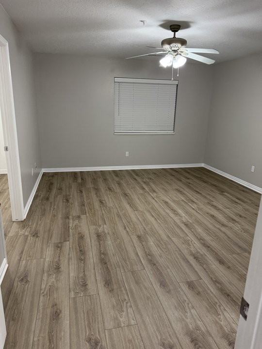 1530 Westbury Way #I - Photo 7 of 20