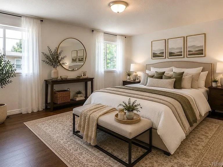 8246 S Dover St - Photo 5 of 15